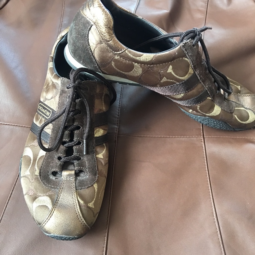 Coach Shoes brown and Gold